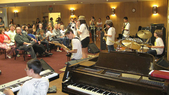 Kids playing in band