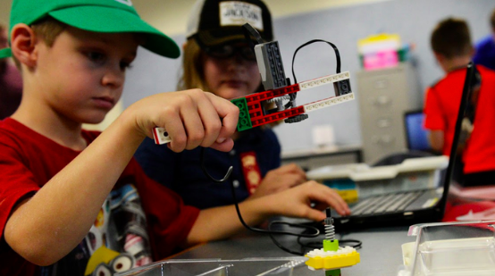 4 Robotics Programs in Grapevine, TX That Will Have Your Child Hooked